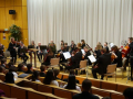 Das Kinder- und Jugendorchester wurde hier unterstützt von Musikern des Sinfonieorchesters